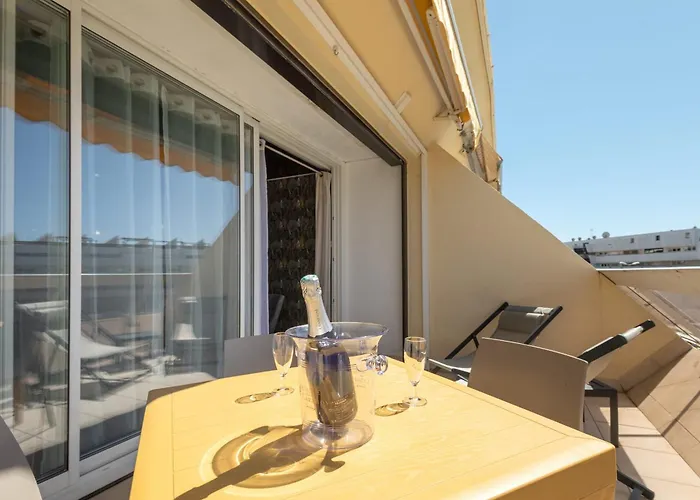 Gerenoveerd Met Terras In Héliopolis Village Naturiste Cap D * Agde