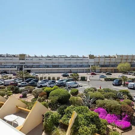 Helioamour Renovated With Terrace In Heliopolis Naturist Village 아파트 아그