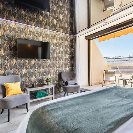 Helioamour Renovated With Terrace In Heliopolis Naturist Village * アグド
