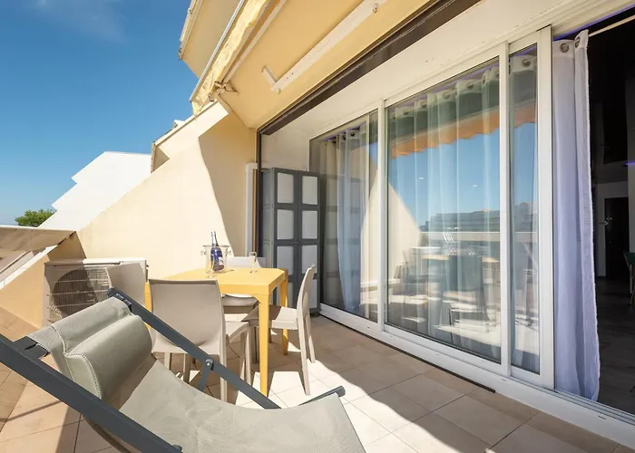 Renovated With Terrace In Heliopolis Naturist Village Apartament *